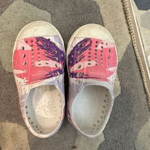 Native Kids Pink and Purple Water Shoes